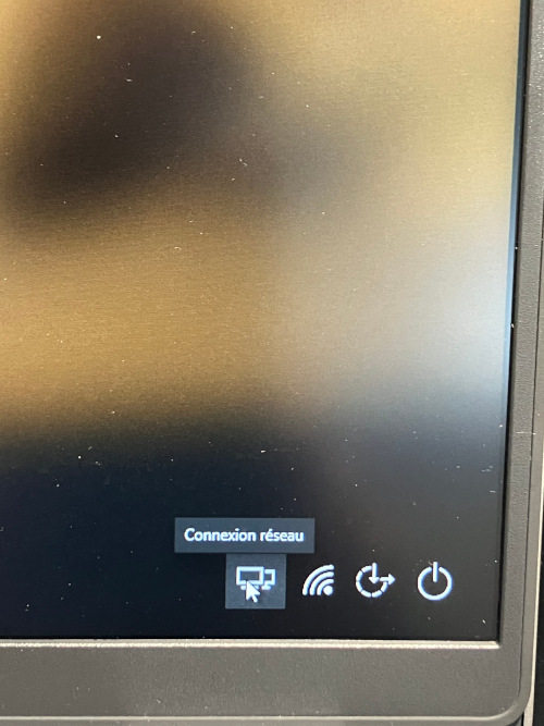 Logon UI WiFi icon